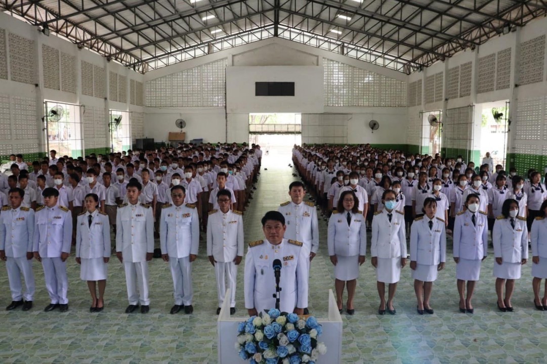 โรงเรียนฮอดพิทยาคม จัดพิธีถวายพระพรชัยมงคลในหลวง    