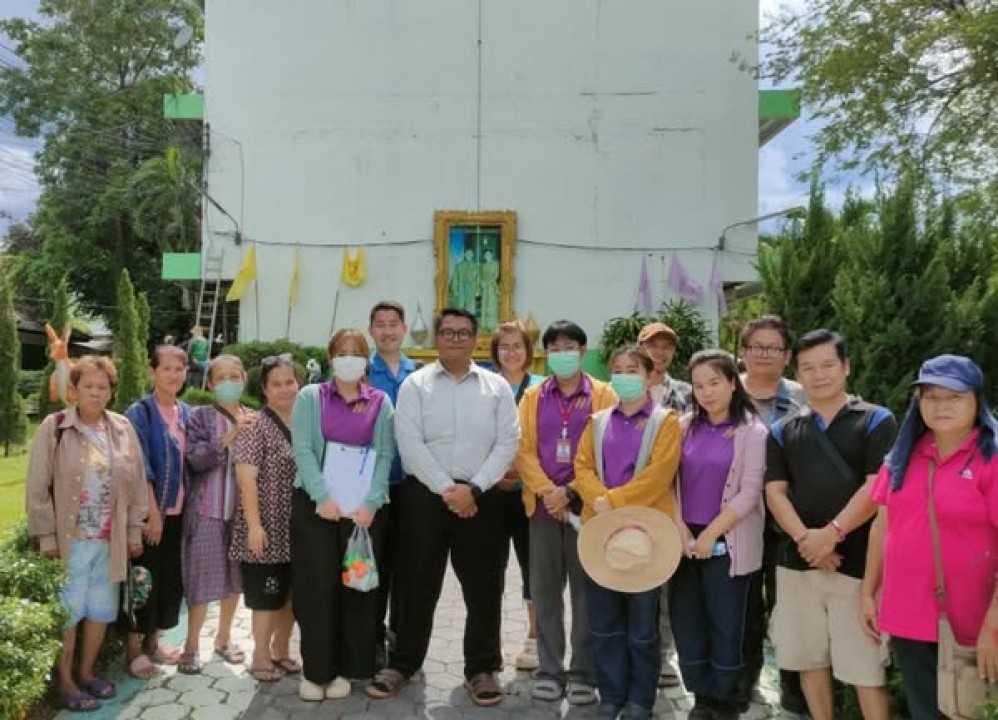 เข้าสำรวจแหล่งเพาะพันธ์ยุงลายที่ก่อให้เกิดโรคไข้เลือดออก