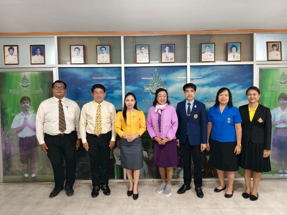 การนิเทศ ติดตาม และประชุมเพื่อพัฒนาการจัดการเรียนรู้ภาษาอังกฤษตามกรอบ CEFR